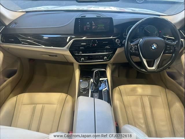 bmw 5-series 2017 quick_quick_LDA-JC20_WBAJC32040G939022 image 2