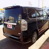 toyota voxy 2010 -TOYOTA--Voxy DBA-ZRR70W--ZRR70-0322359---TOYOTA--Voxy DBA-ZRR70W--ZRR70-0322359- image 3