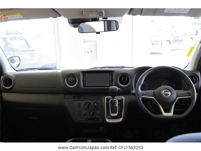 nissan caravan-van 2023 CFJ1563253 image 2