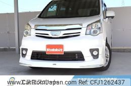toyota noah 2011 CFJ1262437