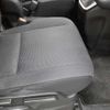 nissan serena 2017 CFJ1567559 image 14