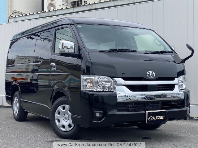 toyota hiace-wagon 2025 CFJ1547527 image 1