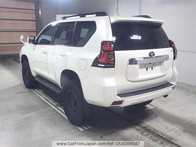 toyota land-cruiser-prado 2018 -TOYOTA--Land Cruiser Prado GDJ150W-0032468---TOYOTA--Land Cruiser Prado GDJ150W-0032468- image 2