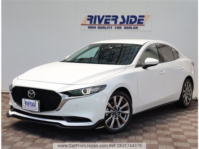 mazda mazda3 2022 CFJ1744378 image 1