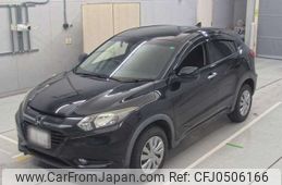 honda vezel 2015 -HONDA 【金沢 330ﾂ8350】--VEZEL DBA-RU2--RU2-1002767---HONDA 【金沢 330ﾂ8350】--VEZEL DBA-RU2--RU2-1002767-