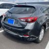 mazda axela 2016 CFJ1744562 image 3