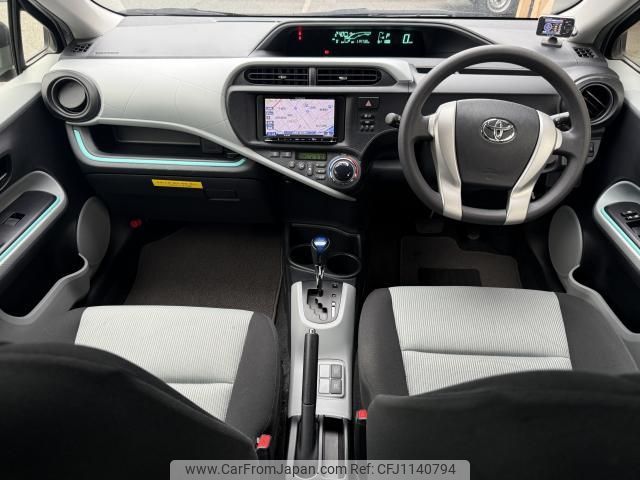toyota aqua 2013 quick_quick_DAA-NHP10_NHP10-6153031 image 2