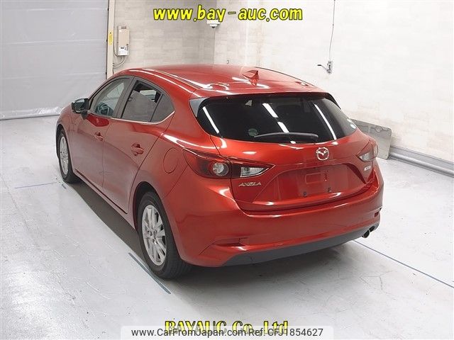 mazda axela 2017 CFJ1854627 image 2