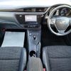 toyota auris 2016 quick_quick_DAA-ZWE186H_ZWE186-1005300 image 3