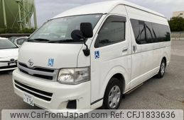 toyota hiace-commuter 2013 CFJ1833636