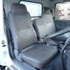 isuzu elf-truck 2005 CFJ1858566 image 21