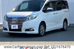 toyota esquire 2015 CFJ1676470