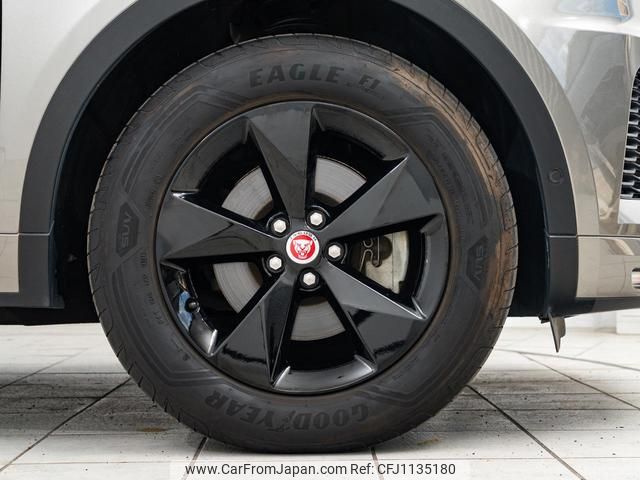 jaguar e-pace 2018 GOO_JP_965025051100207980001 image 2