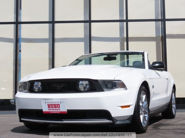 ford mustang 2010 CFJ1858785 image 1