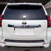 toyota land-cruiser-prado 2020 25431313 image 4