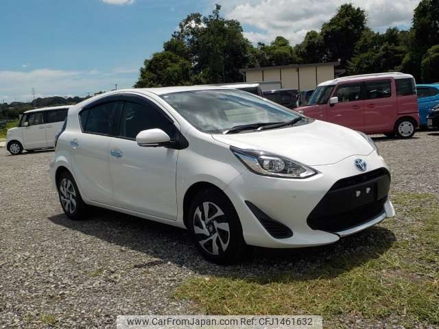 toyota aqua 2020 -TOYOTA--AQUA 6AA-NHP10--NHP10-2689832---TOYOTA--AQUA 6AA-NHP10--NHP10-2689832- image 1