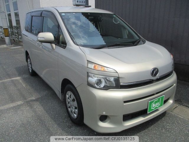 toyota voxy 2013 -TOYOTA--Voxy DBA-ZRR75G--ZRR75-0105700---TOYOTA--Voxy DBA-ZRR75G--ZRR75-0105700- image 1