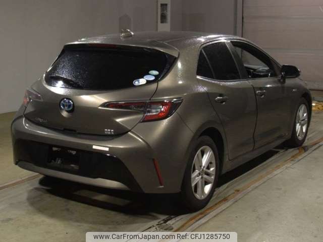 toyota corolla-sport 2018 -TOYOTA--Corolla Sport 6AA-ZWE211H--ZWE211-1005605---TOYOTA--Corolla Sport 6AA-ZWE211H--ZWE211-1005605- image 2