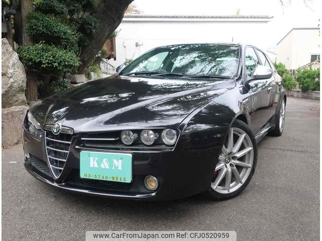 alfa-romeo 159-sportwagon 2010 GOO_JP_700057065530241202001 image 1