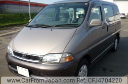 toyota-granvia-1996-6050-car_57986d8a-a5ee-4f7b-91a8-3d146aad37cf