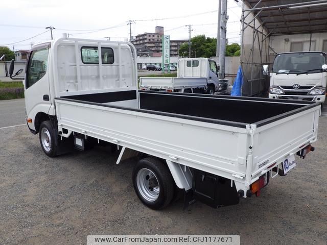 toyota toyoace 2016 GOO_NET_EXCHANGE_0704331A30250520W001 image 2