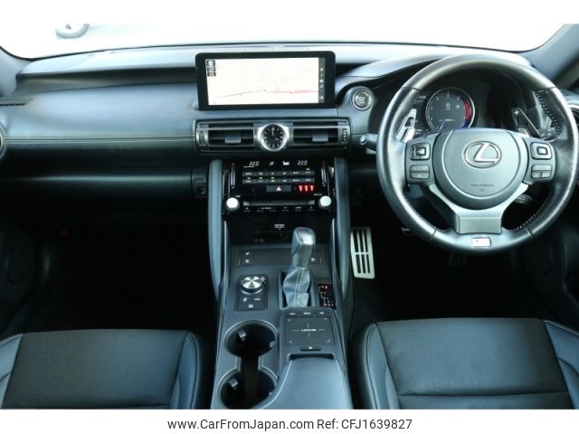 lexus is 2021 CFJ1639827 image 2
