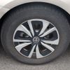 toyota prius-phv 2017 CFJ1817987 image 10