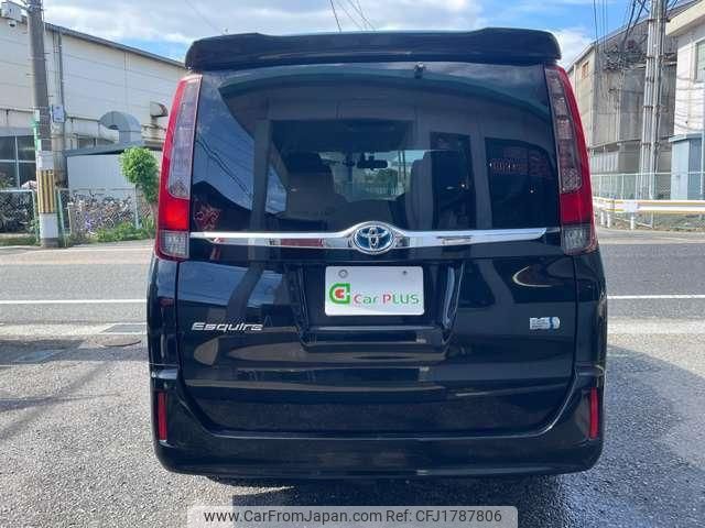toyota esquire 2015 CFJ1787806 image 2