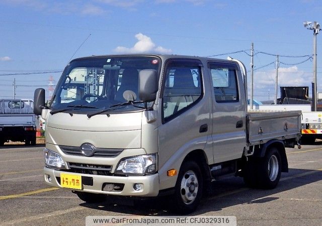 hino dutro 2016 REALMOTOR_N9024090001F-90 image 1