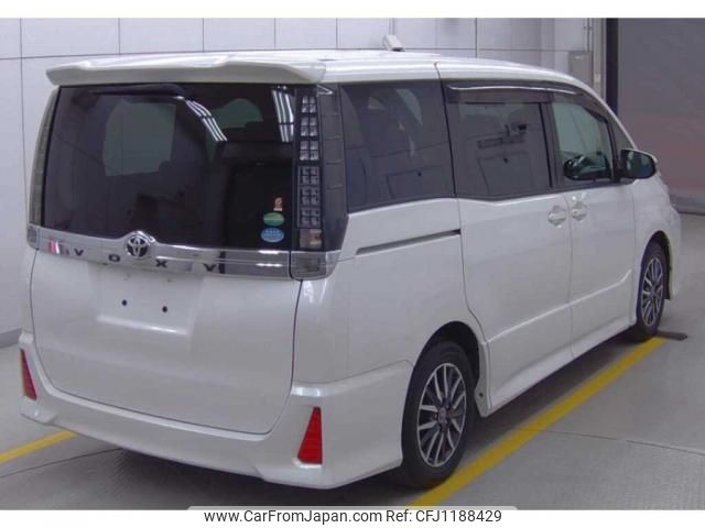 toyota voxy 2016 quick_quick_DBA-ZRR80W_0242526 image 2