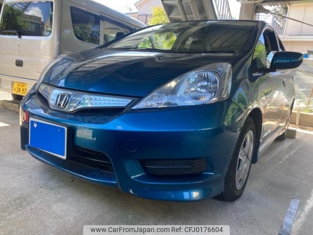 honda fit-shuttle 2011 -HONDA--Fit Shuttle DAA-GP2--GP2-3018130---HONDA--Fit Shuttle DAA-GP2--GP2-3018130- image 2