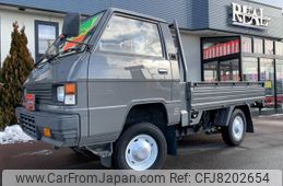 mitsubishi-delica-truck-1994-10971-car_57ab499c-56ce-40c2-a2d9-33ccec0cee94