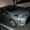 toyota prius-α 2017 CFJ1683942 image 3