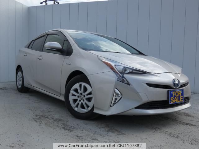 toyota prius 2016 quick_quick_DAA-ZVW50_ZVW50-8014580 image 1
