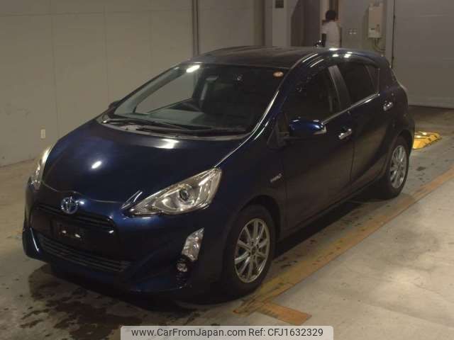 toyota aqua 2017 CFJ1632329 image 1