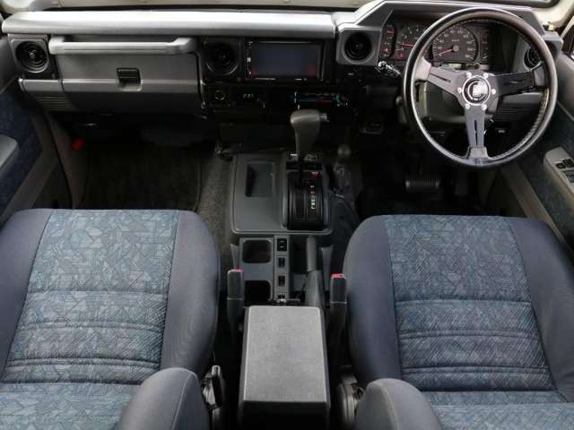 2000 Toyota Land Cruiser KG-HZJ74K 4WD - Car Price $18,397