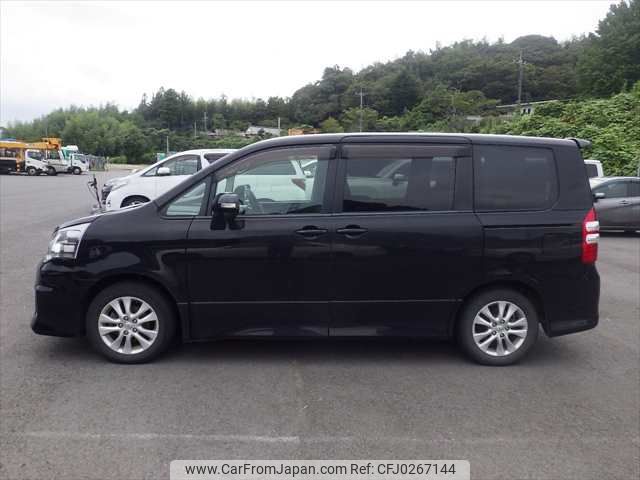 toyota noah 2010 NIKYO_JW59805 image 2