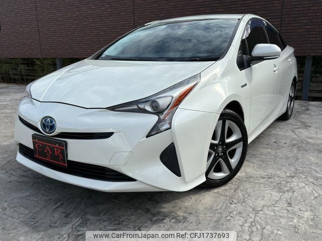 toyota prius 2016 CFJ1737693 image 2