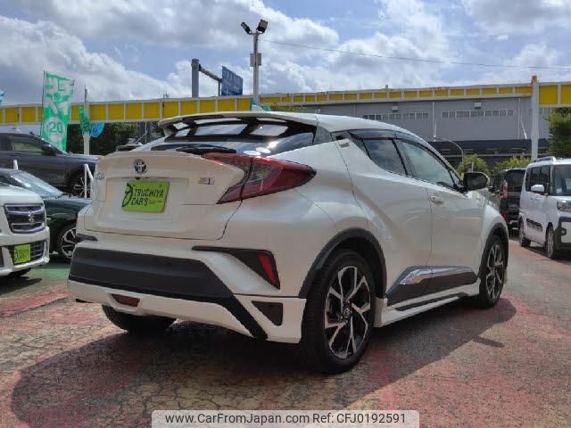 toyota c-hr 2019 quick_quick_DAA-ZYX10_ZYX10-2190024 image 2