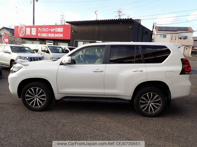 toyota land-cruiser-prado 2020 25522413 image 2