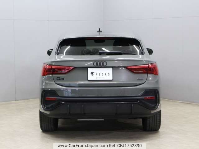 audi q3 2022 CFJ1752390 image 2
