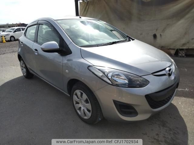 mazda demio 2014 CFJ1702934 image 2