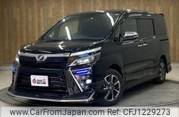 car_57cb410b-3c26-470e-914a-