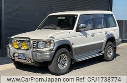 mitsubishi pajero 1992 CFJ1738774