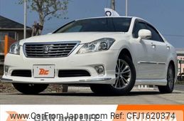 toyota crown 2011 CFJ1620374