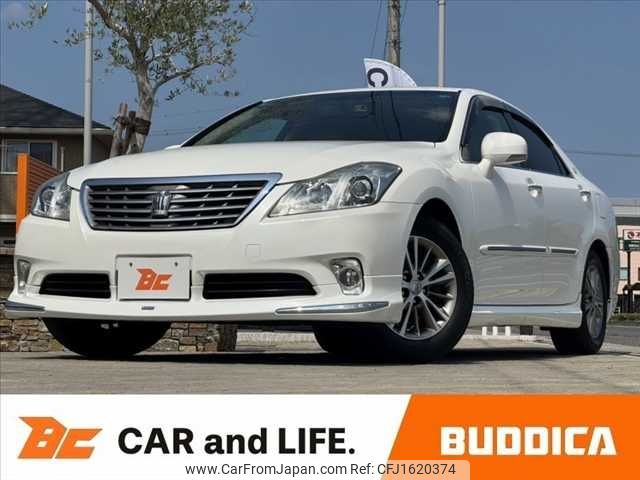 toyota crown 2011 CFJ1620374 image 1