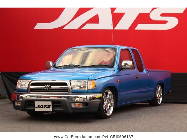 toyota hilux-sports-pick-up 2002 GOO_NET_EXCHANGE_0500558A30241227W003 image 1