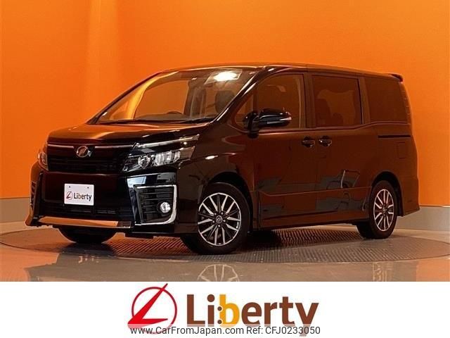 toyota voxy 2015 quick_quick_ZRR80W_ZRR80-0144273 image 1