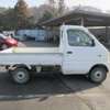 suzuki carry-truck 2001 504769-215402 image 1