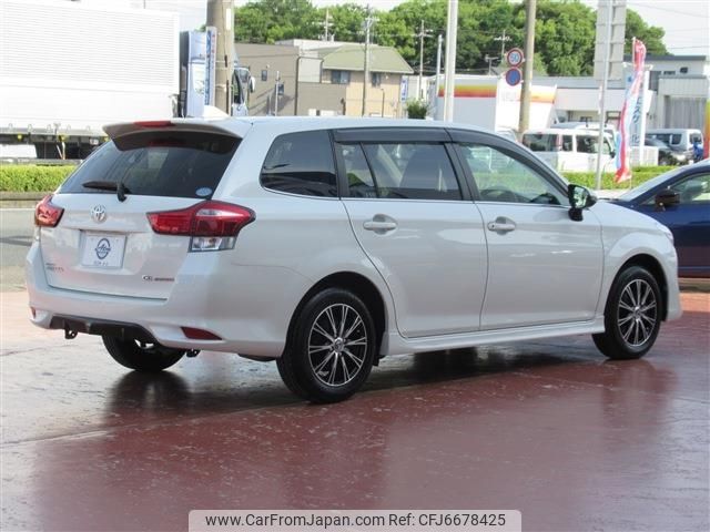 toyota corolla-fielder 2016 CFJ6678425 image 2